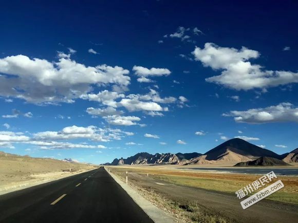8月13号川藏南线经稻城亚丁到拉萨从青藏线甘