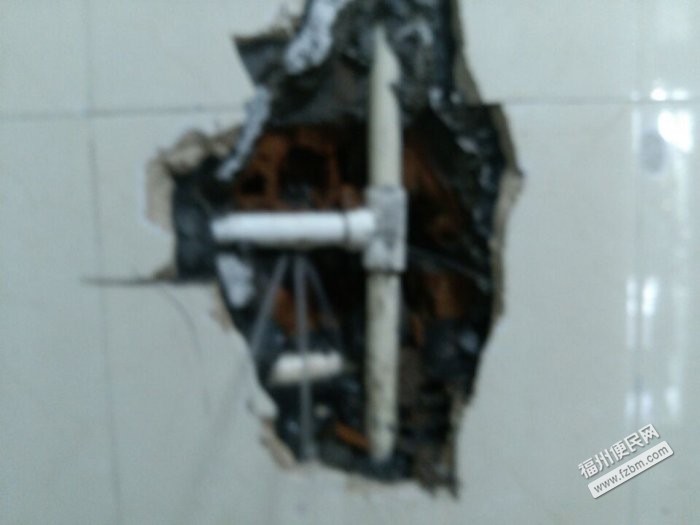 卫生间铸铁管老化生锈更换维修 改造 福州水管